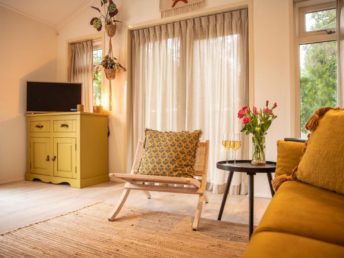 Stayatsas Tiny House Julia In De Bossen Op De Veluwe! Epe Exterior foto